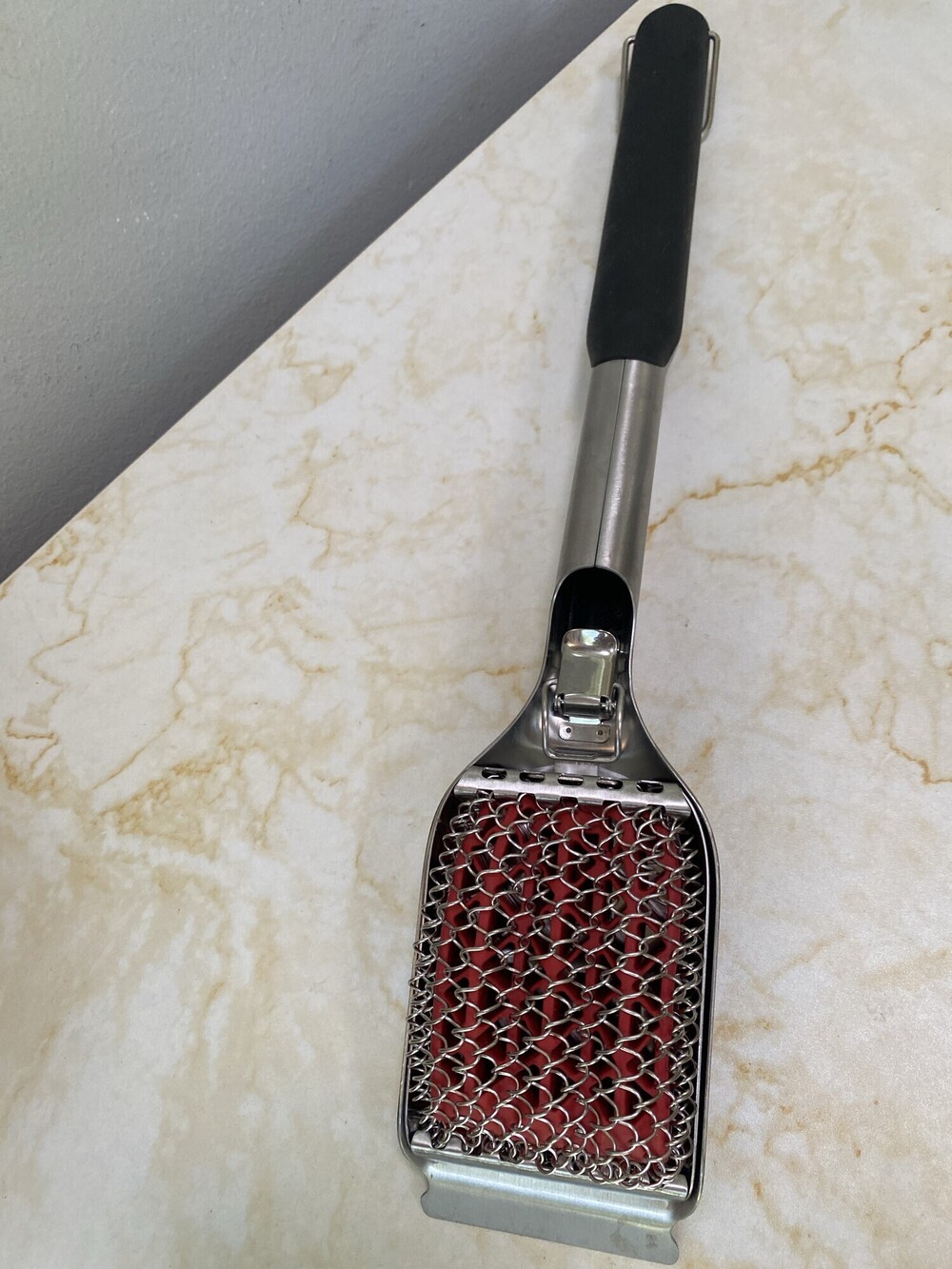 OXO Good Grips Coiled Grill Scrubber Brush with Replaceable Head